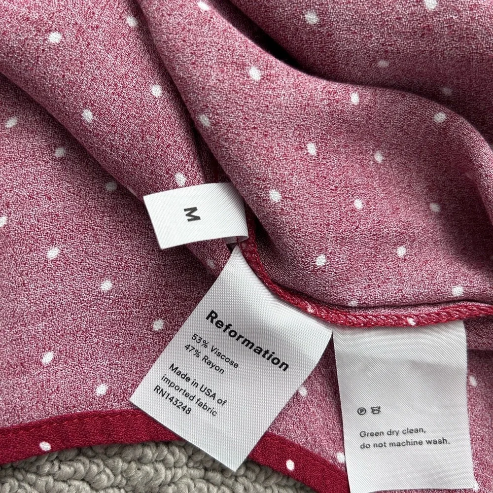 Reformation Polka Dot Slip Dress
Mini
Red White
$198
Y2K
90’s
Lightweight
M - Picture 3 of 8